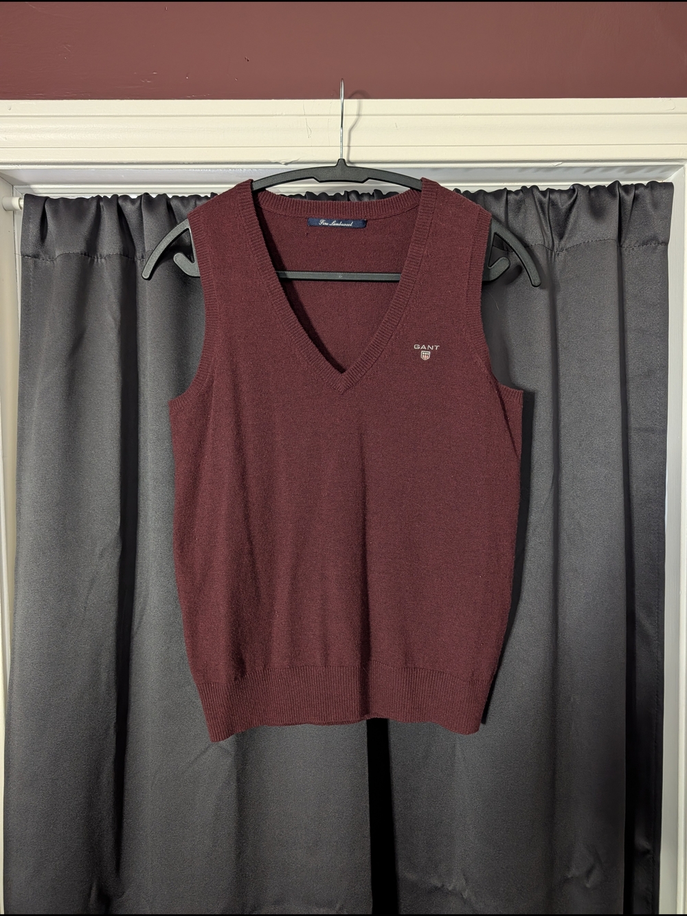 GANT Burgundy Fine Lambswool V-Neck Knit Sweater Vest in Deep Burgundy
